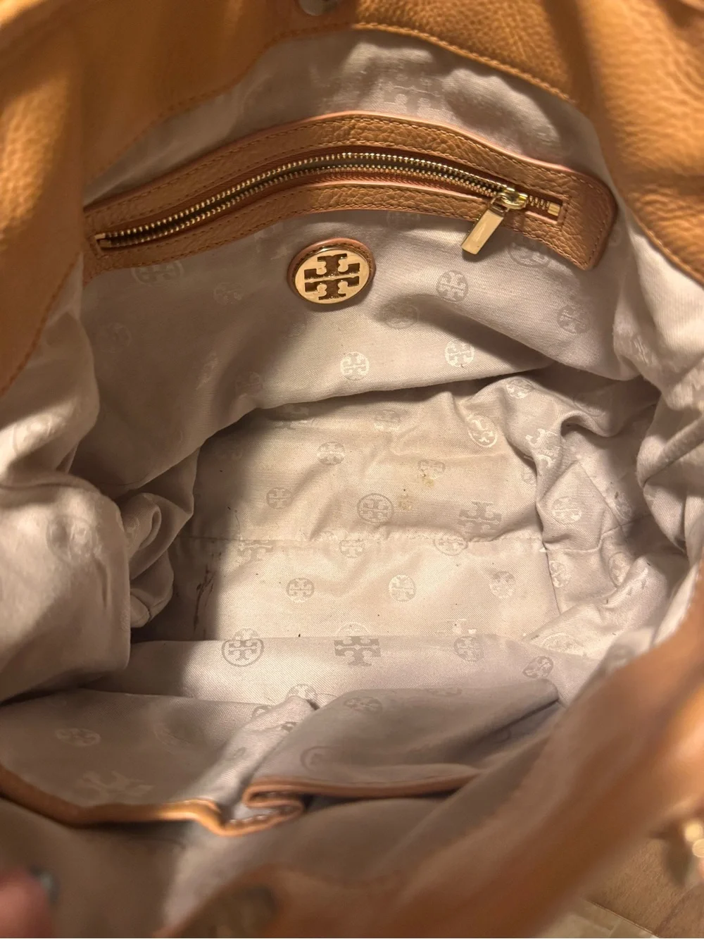 Tory Burch Amanda Beige Leather Tote with Gold Hardware